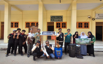 Dari ECO Learning Menuju Aksi Nyata Peduli Semesta: Bank Sampah KARSA Hadir di SMK Al-Karimiyyah